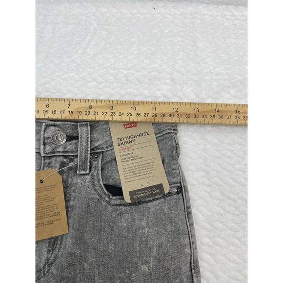 LEVI'S Women's 721 High Rise Skinny Jeans In Gray Wash Size 24/30 NWT - Picture 4 of 8